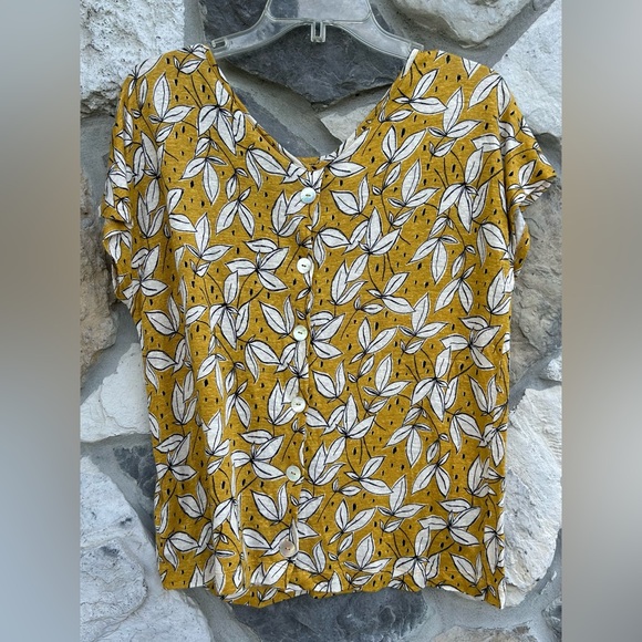 Rachel Zoe 100% Linen Blouse Top Size M Yellow Boho Floral Button Detail Soft - Picture 2 of 4
